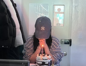 1월 21일 소윤언니 생일 축하드려요♥실험실 인원이 많아져서 복작복작 다같이 축하했답니다ㅎㅎ언니들이 준비한 케이크와 선물 증정식까지!행복한 하루 보내셨길 바래요><&nbsp;